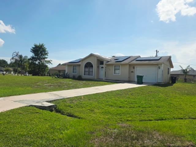 House for sale in Port Saint Lucie, Florida