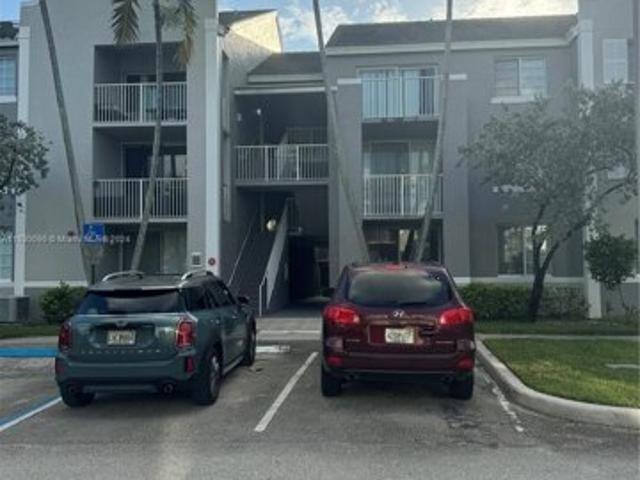Condo for sale in Pembroke Pines