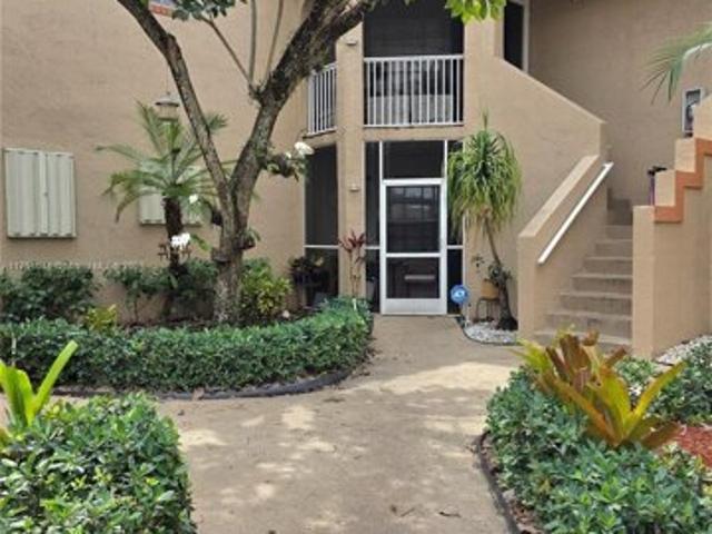 Condo for sale in Pembroke Pines
