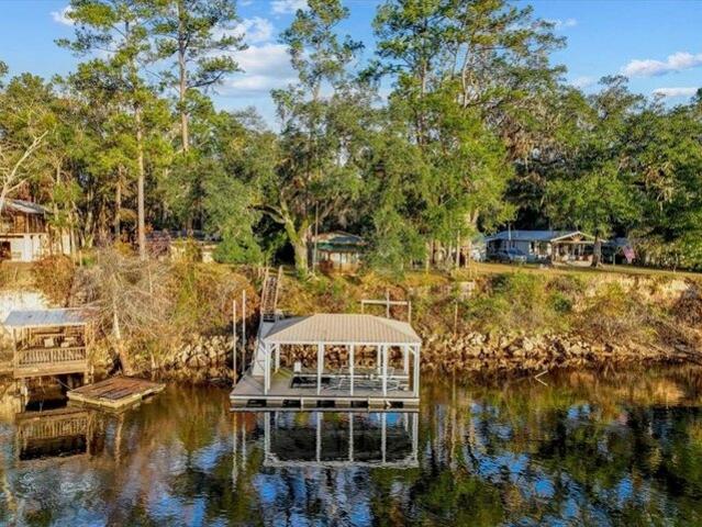 House for sale in Bell