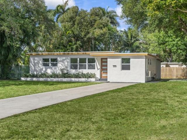 House for sale in Dania, Florida