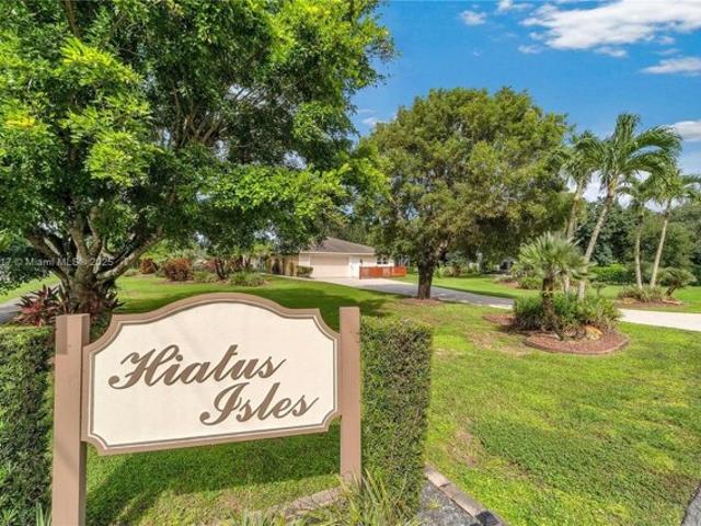 House for sale in Davie, Florida