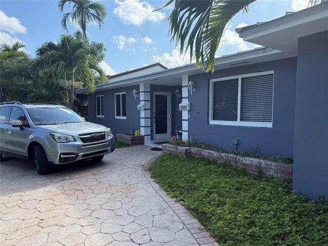 House for sale in Kendall, Florida