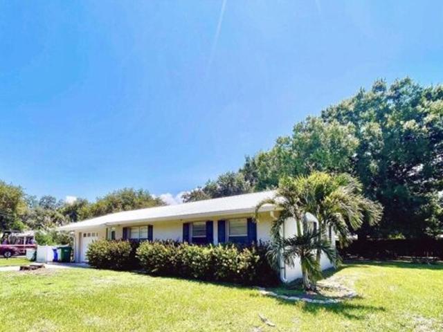 House for sale in Okeechobee
