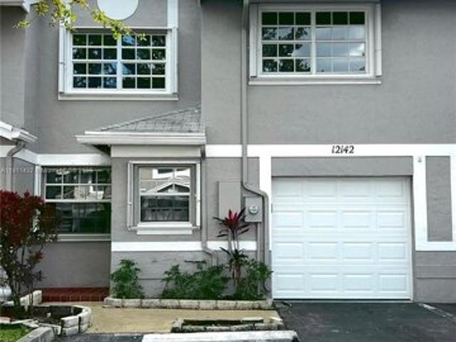 House for sale in Cooper City, Florida