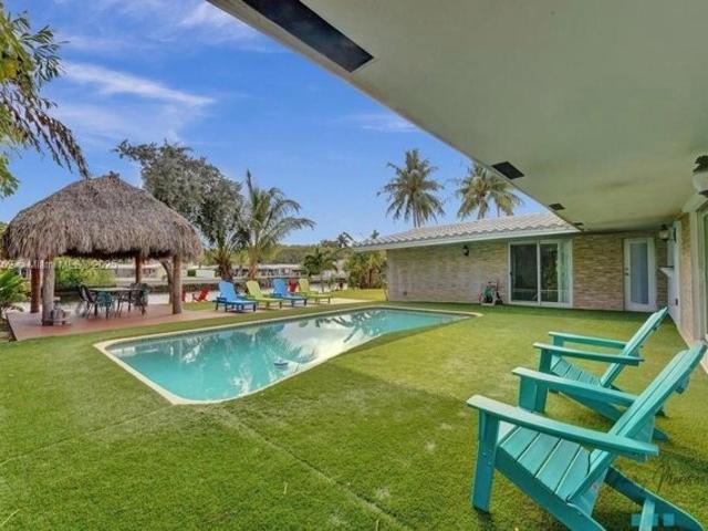 House for sale in Pompano Beach