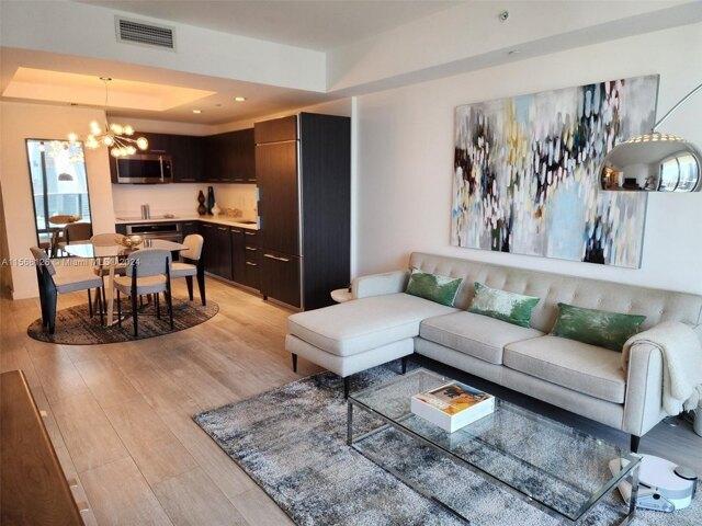House for sale in Miami, Miami-Dade County