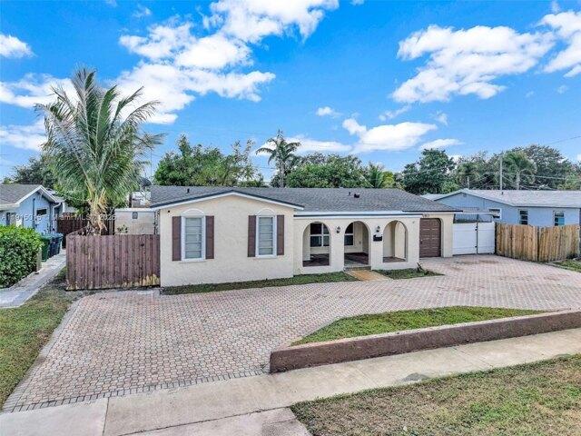 House for sale in Cooper City, Florida