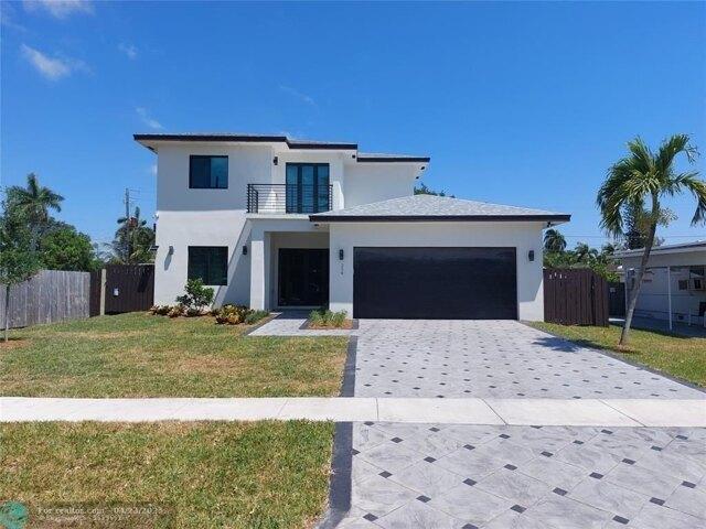 House for sale in Dania