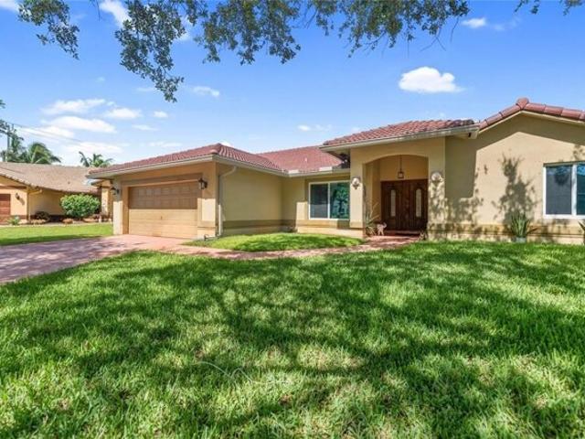 House for sale in Plantation House for sale in Plantation