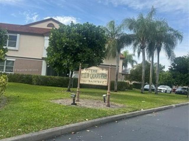 Condo for sale in Pembroke Pines