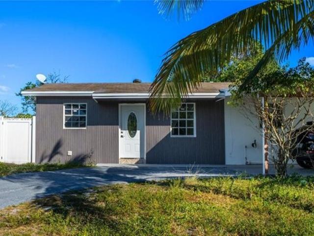 House for sale in Deerfield Beach, Florida