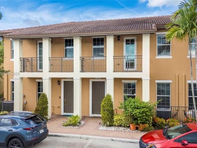 Condo for sale in Pembroke Pines