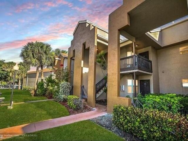Condo for sale in Pembroke Pines