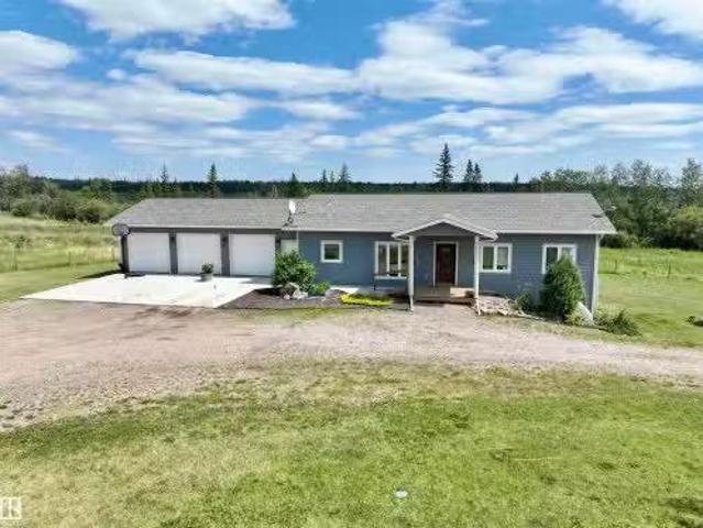 House for sale in Kelsey, Alberta