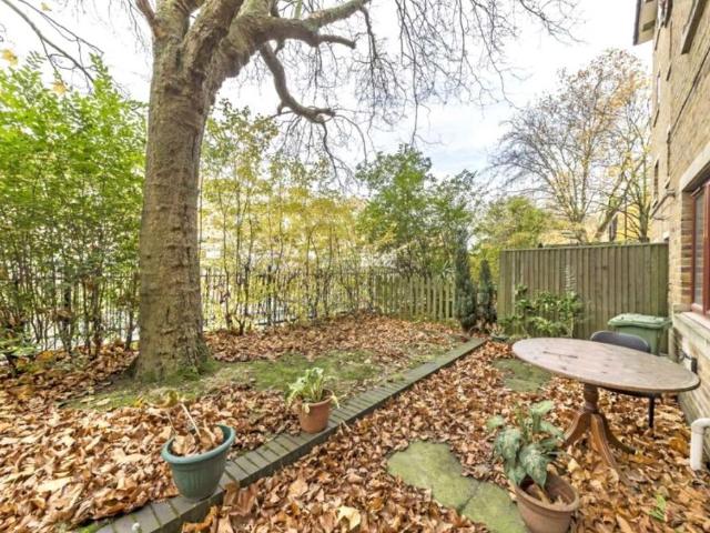 House for rent in Lisson Green Estate, Greater London