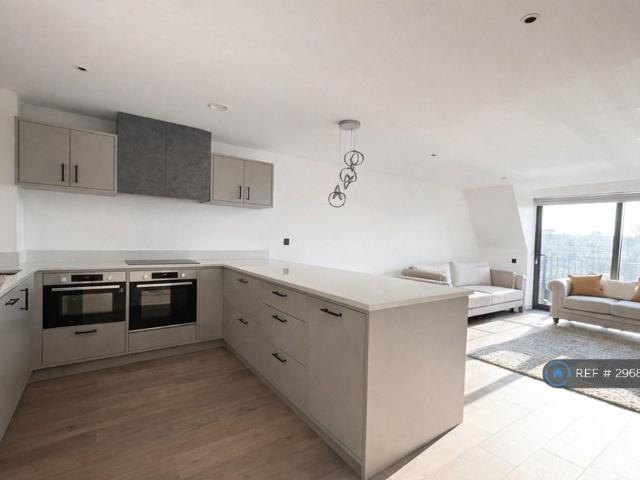 House for rent in Elstree and Borehamwood, Borehamwood