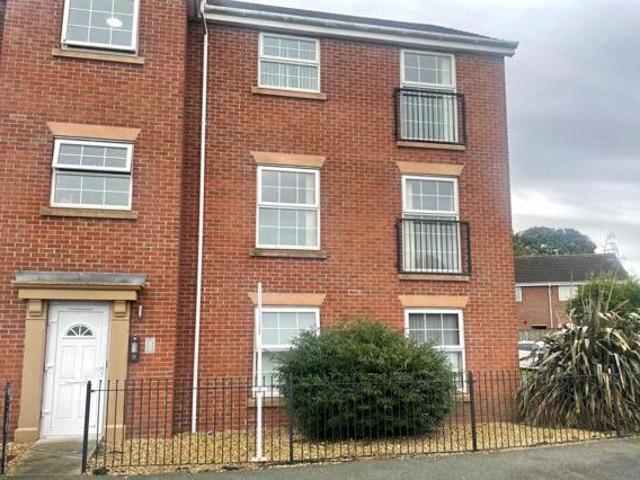 House for sale in Calderstones