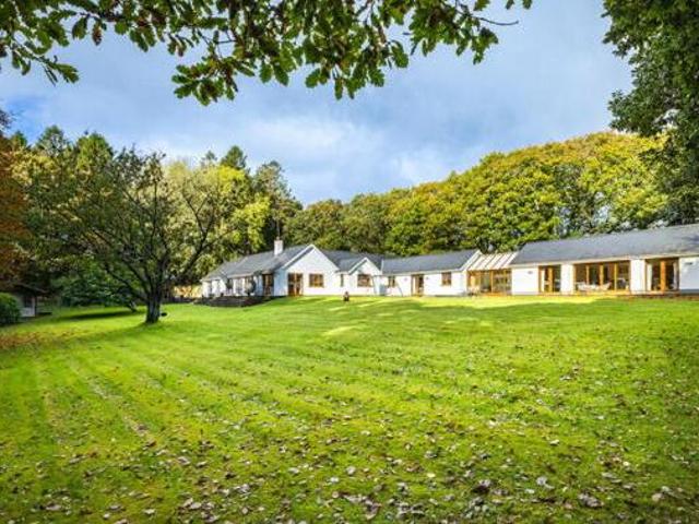 House for sale in Saundersfoot, Wales