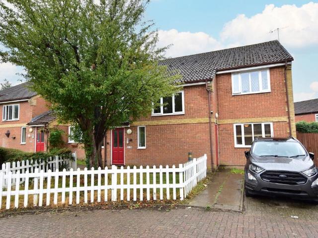 Apartment for rent in Batchworth, Hertfordshire