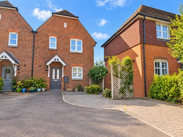 House for rent in Horsham, West Sussex