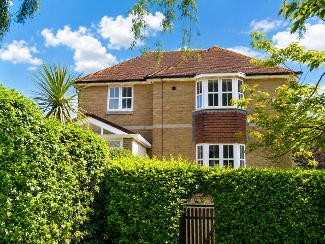 House for rent in Horsham, West Sussex