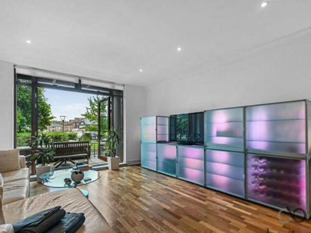 House for sale in City of London, Greater London