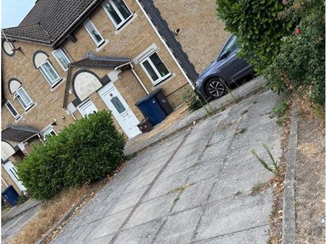 House for rent in Colindale, Greater London