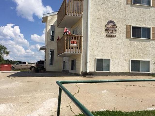 Apartment for rent in Wedgewood, Alberta