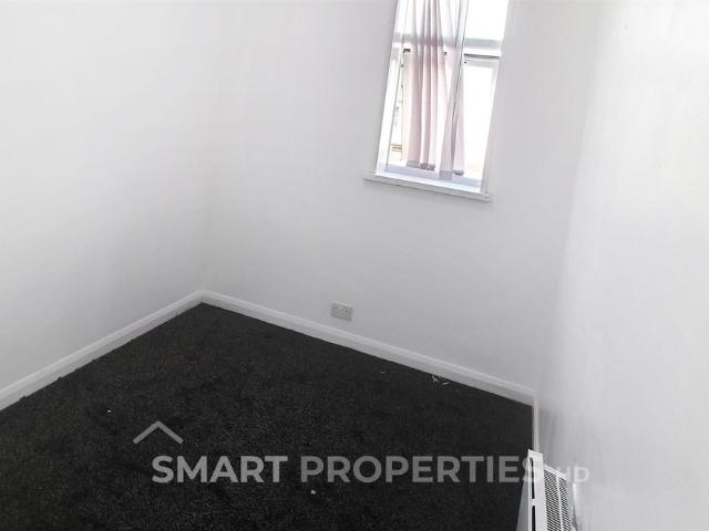Apartment for rent in Huddersfield, West Yorkshire