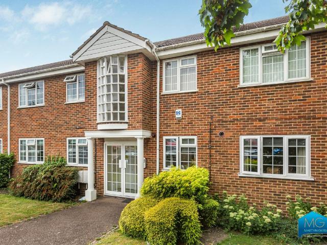 Apartment for rent in Whetstone, Greater London