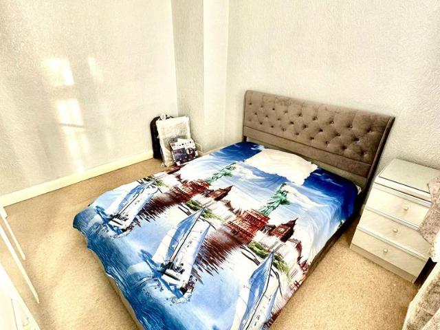 House for rent in London Borough of Hounslow, Greater London