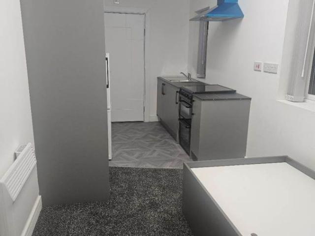 Studio for rent in Burslem, Stoke-on-Trent