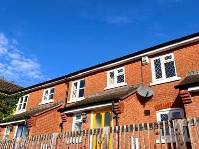 House for sale in Marehill, Horsham