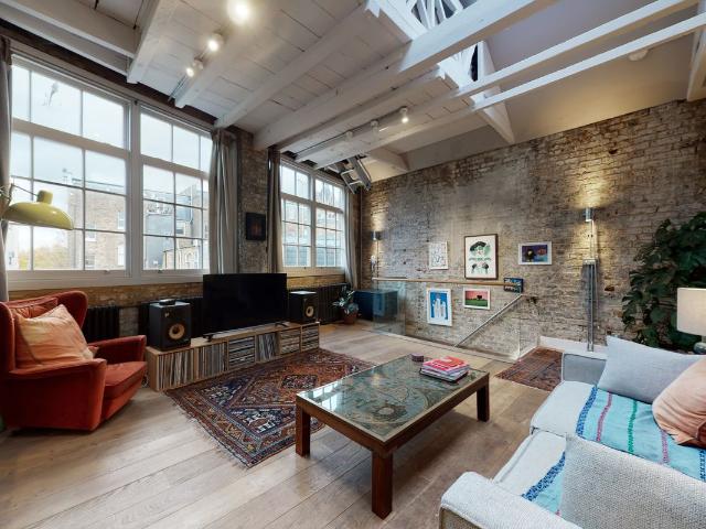 Apartment for rent in Highbury, Greater London