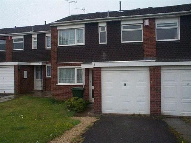 House for rent in Clifford Park, West Midlands