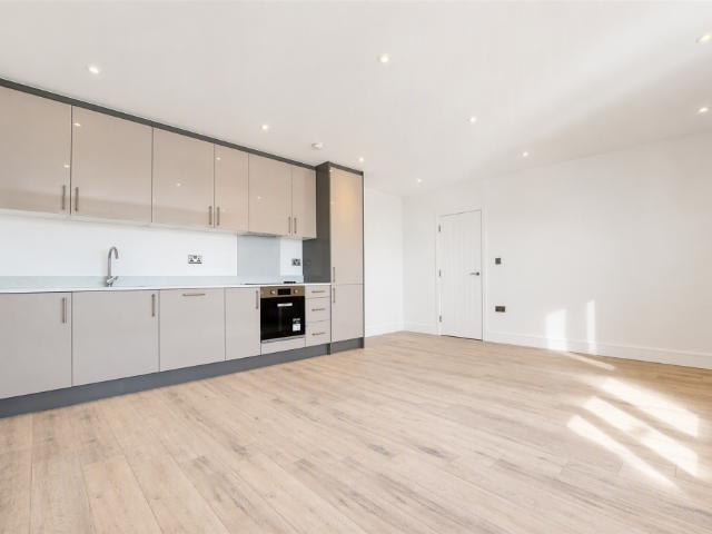 Apartment for rent in High Firs, Sevenoaks