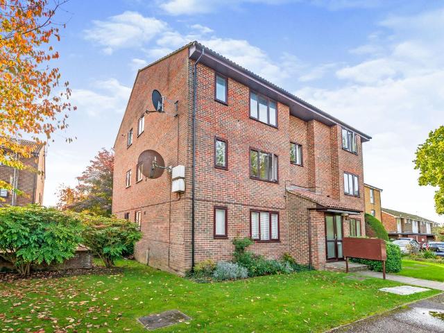 Apartment for rent in Wickhurst Green, Horsham