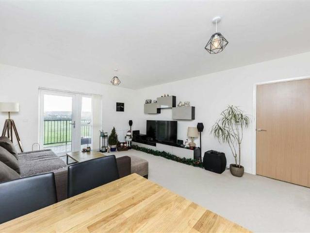 Apartment for rent in Brent Cross, Cat Hill