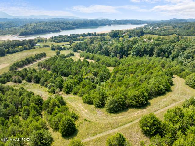 Land for sale in Dandridge, East Tennessee