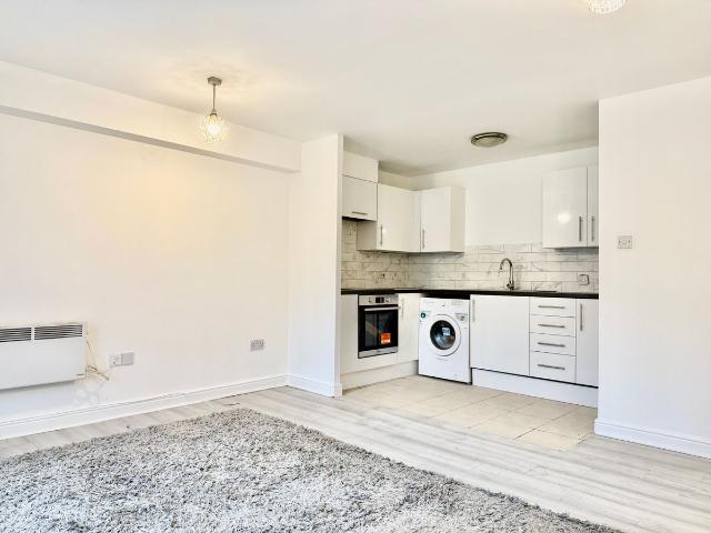 Apartment for rent in North Woolwich, Greater London