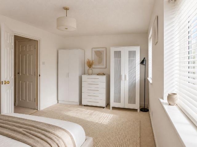Room for rent in North Woolwich, Greater London