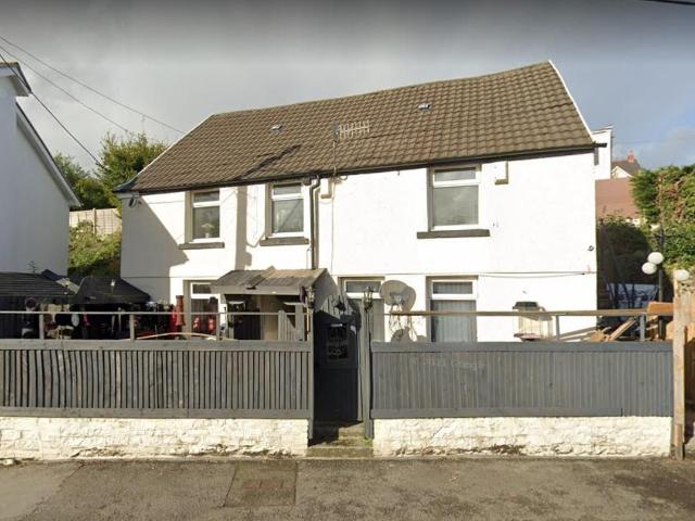 Apartment for rent in Hirwaun