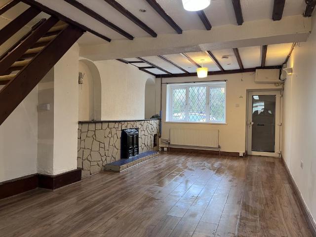 House for rent in Nangreaves, Wales