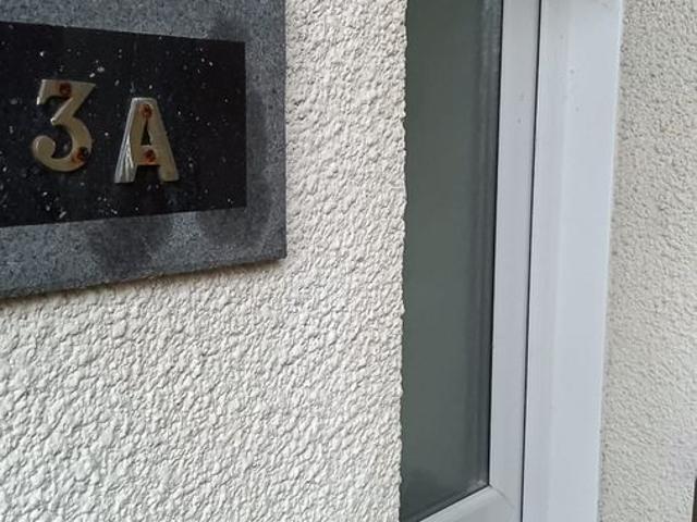 Apartment for rent in Dyffryn Clydach, Neath Abbey
