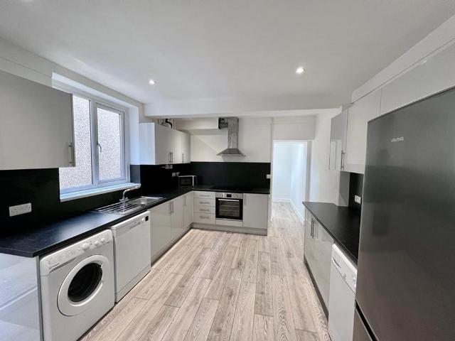 House for rent in Brynmill, Swansea