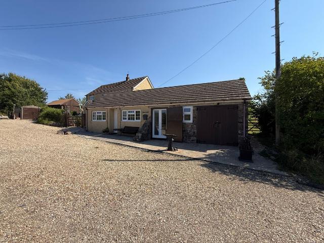 House for rent in Ilston, Wales