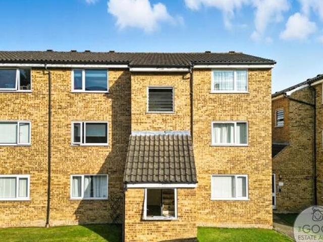 House for sale in Debden Green, Epping