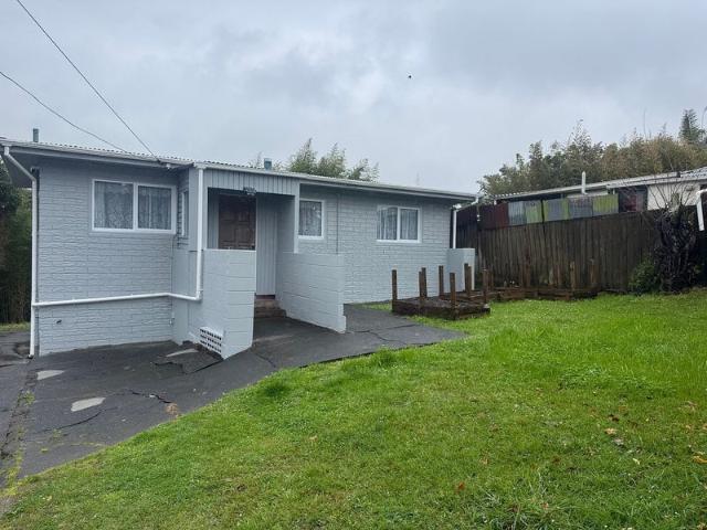 House for rent in Penihana North, Waitākere Ranges