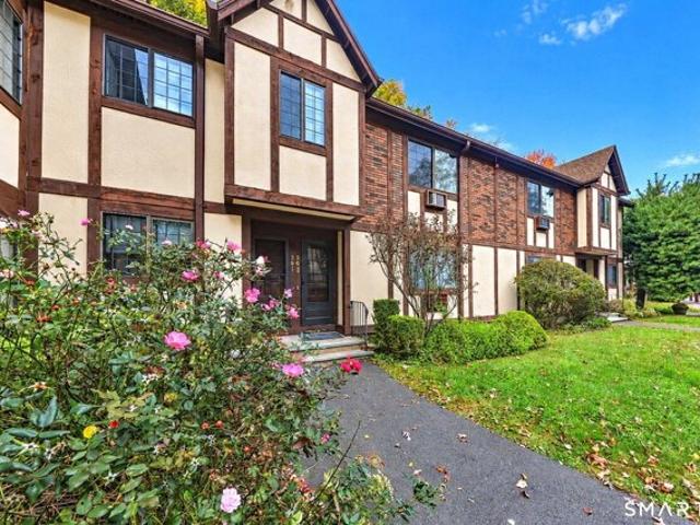 Condo for sale in Forest Heights, Milford